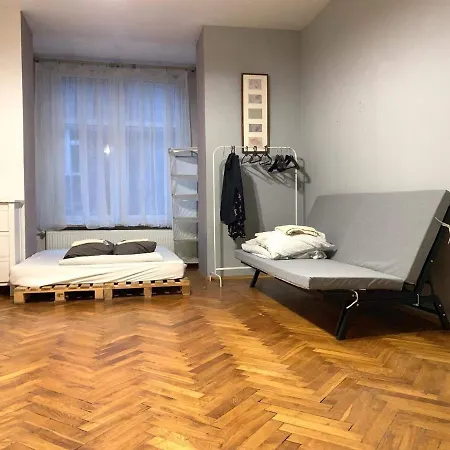 Spacious Apartament *